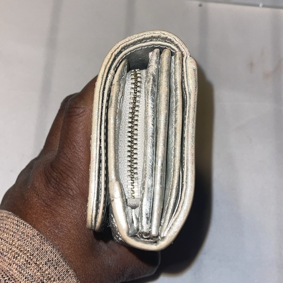 Authentic ANTEPRIMA Compact Wallet Leather Champagne EUC with box & dustbag - Picture 6 of 11